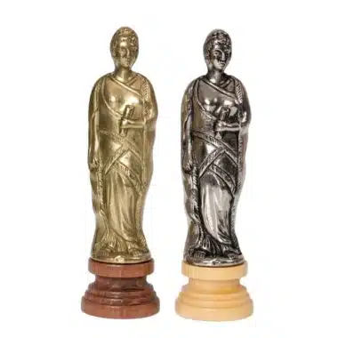 Ensemble César Echiquier Arrondi en Bois de Rose et d'Erable Mat & Jeu d'Echecs en Bois et Métal – Image 4