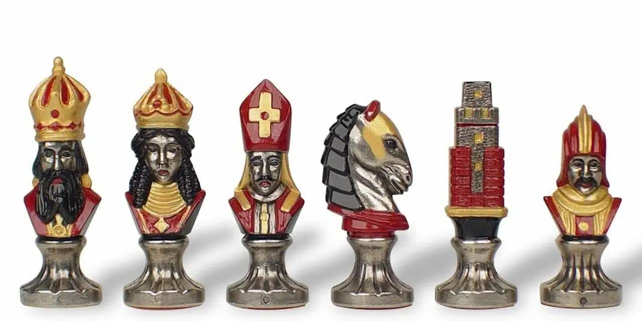 Jeu d'Echecs en Métal Peint à la Main Médiéval II – Image 2