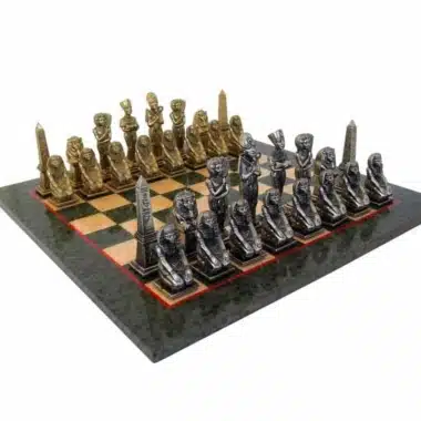 Ensemble Egypte complet : pièces en métal massif sur échiquier en érable