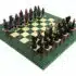 Ensemble Robin des Bois II Echiquier en Bois d'Erable et de Bruyère & Jeu d'Echecs en Résine Peint à la Main