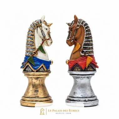 Cavaliers Buste Médiéval V, têtes de cheval blanche et marron détaillées