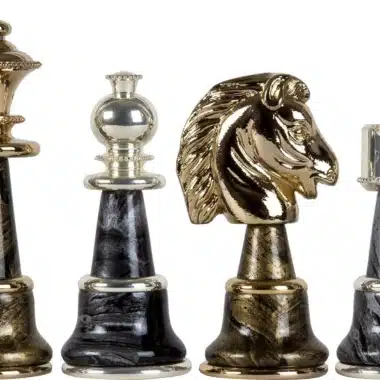 Ensemble Staunton Fantasy XL 2 Echiquier en Cuir Véritable & Jeu d'Echecs en Laiton et Bois Plaqué Or et Argent – Image 6