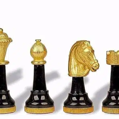 Ensemble Staunton Design X Jeu d'Echecs et Echiquier en Marbre Noir et Blanc – Image 3