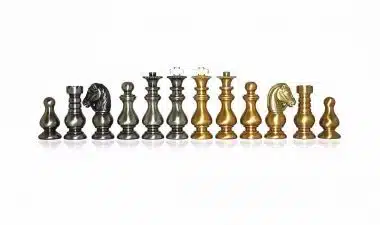 Jeu d'Échecs Garde Française - Échiquier en Bois d'Érable et de Bruyère Bleu & Pièces en Laiton Massif – Image 9