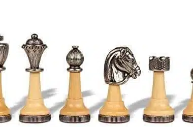 Jeu d'Echecs en Bois et Metal Staunton et Echiquier en Bois Foncé – Image 5