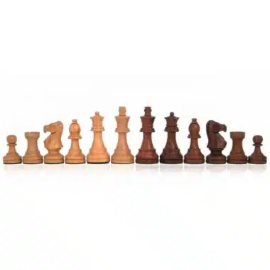 Ensemble complet des pièces en bois d'acacia alignées par taille