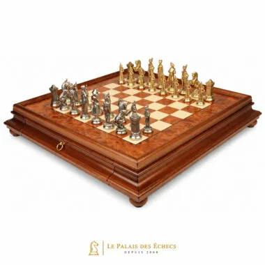 Jeu d'échecs Napoléon complet sur coffret en bois de bruyère avec tiroir