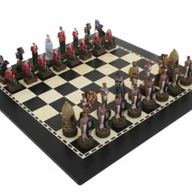 Jeu d'Echecs Britannique VS Zoulous - Échiquier en Bois & Jeu d'Échecs en Résine Peint à la Main