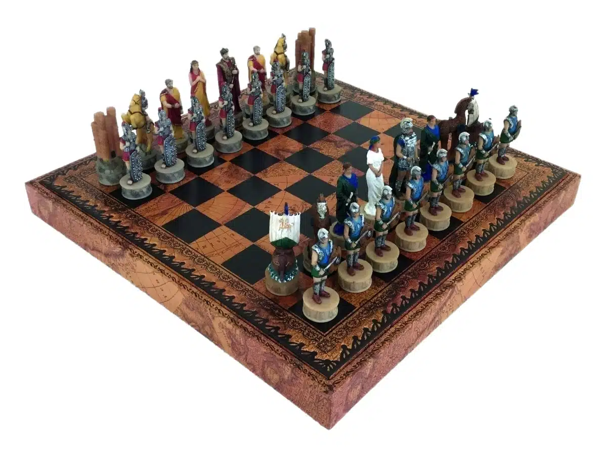 Jeu d'échecs Bataille de Troie en résine sur échiquier en similicuir