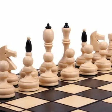 Echiquier Pliable et Jeu d'Echecs en Bois avec Rangement – Image 9
