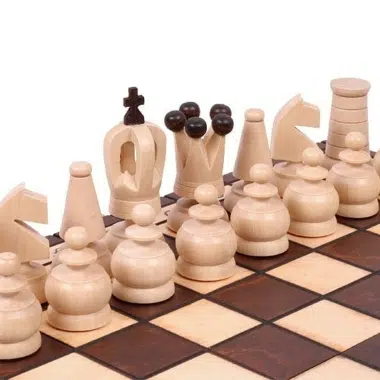 Petit Jeu d'Echecs de Voyage Pliant en Bois – Image 4