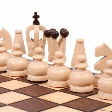 Petit Jeu d'Echecs de Voyage Pliant en Bois – Image 7
