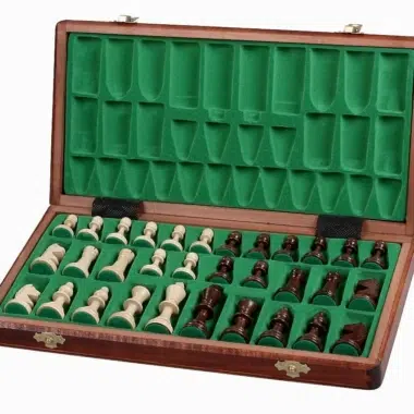 Pieces Echecs et Plateau de jeu Pliable en Bois – Image 5