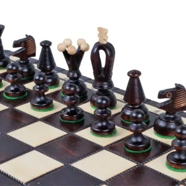 Jeu d'Echecs et Echiquier en Bois Pliant avec Rangement – Image 4