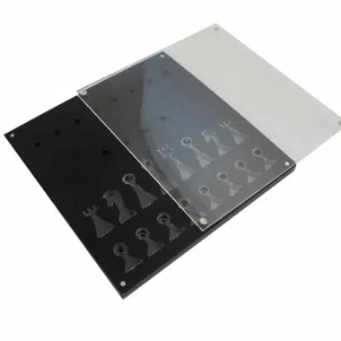 Jeu d'Echecs Design Noir et Transparent en Plexiglas avec Rangement – Image 2