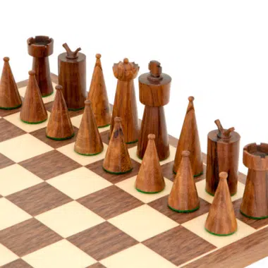 Jeu d'Echecs Art Deco en Bois – Image 3