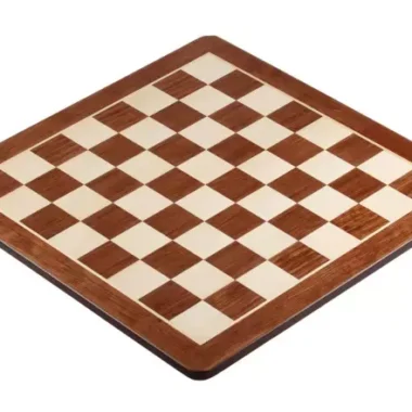 Ensemble de Pieces Echecs en Bois de Buis et Echiquier en Bois d'Érable et Padouk
