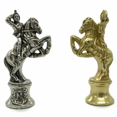 Ensemble Jeu d'Échecs Napoléon et Échiquier en Similicuir avec Compartiments de Rangement – Image 5