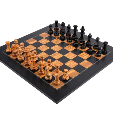 Pieces d'Echecs en Bois d'Olivier et de Buis et Echiquir en Bois d'Olivier et de Tulipier Noir avec Coffret de Rangement