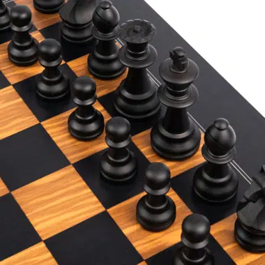 Pieces d'Echecs en Bois d'Olivier et de Buis et Echiquir en Bois d'Olivier et de Tulipier Noir avec Coffret de Rangement – Image 5