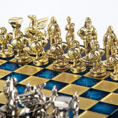 Petit Jeu d'Echecs Guerrier Spartiate - Pièces Dorées & Argentées avec Plateau de Jeu sur Pied en Metal – Image 22