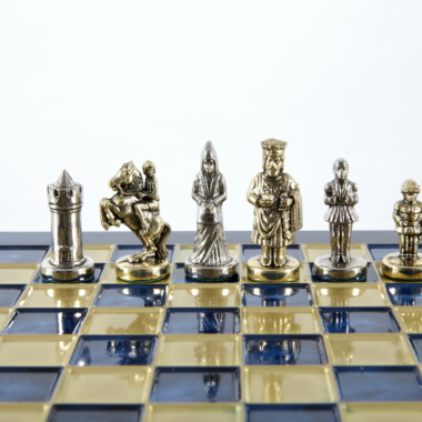Petit Ensemble de Jeu d'Échecs Byzantin Pièces en Metal Or & Argent avec Échiquier en Metal et Coffret de Rangement – Image 38