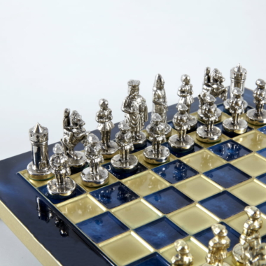 Petit Ensemble de Jeu d'Échecs Byzantin Pièces en Metal Or & Argent avec Échiquier en Metal et Coffret de Rangement – Image 41