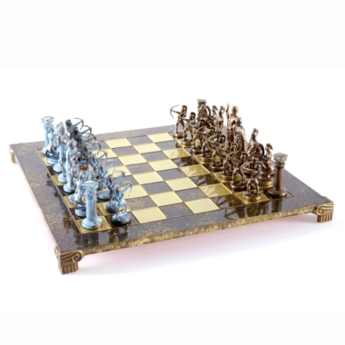 Alternative view of Ensemble de Jeu d'Échecs Archers et Batailles Historiques – Pièces en Métal Bronze & Patine Bleue