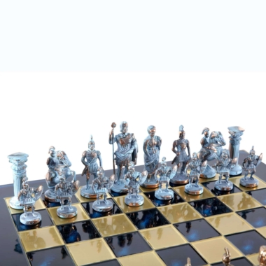 Ensemble de Jeu d'Échecs Gréco-Romain en Métal - Pièces Bronze et Bleues avec Échiquier en Métal 44 x 44 cm et Coffret de Rangement – Image 10