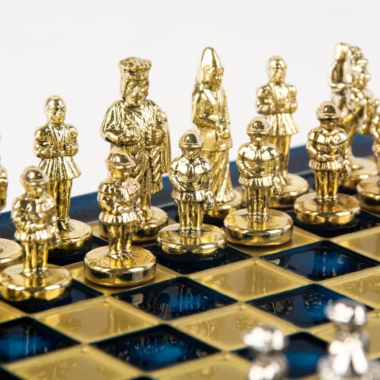 Petit Ensemble de Jeu d'Échecs Byzantin Pièces en Metal Or & Argent avec Échiquier en Metal et Coffret de Rangement – Image 32