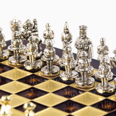 Petit Ensemble de Jeu d'Échecs Byzantin Pièces en Metal Or & Argent avec Échiquier en Metal et Coffret de Rangement – Image 15