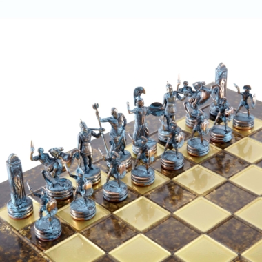Ensemble d'Échecs Mythologie Grecque en Métal – Pièces Bronze et Bleu avec Échiquier en Métal – Image 4