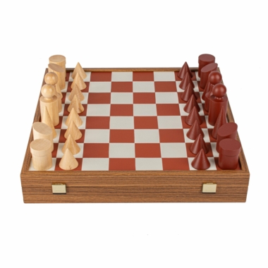 Ensemble de Jeu d'Echecs Style Bauhaus en Bois et Plateau de Jeu en Similicuir - Terracotta & Blanc - 40 x 40 cm – Image 5