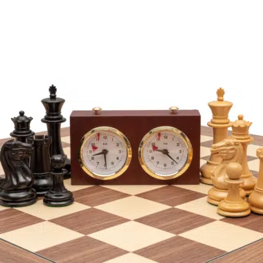Jeu d’Échecs Staunton 1851 de Luxe en Ébène et Buis avec Échiquier de 60 cm et Coffret en Acajou – Roi 11 cm